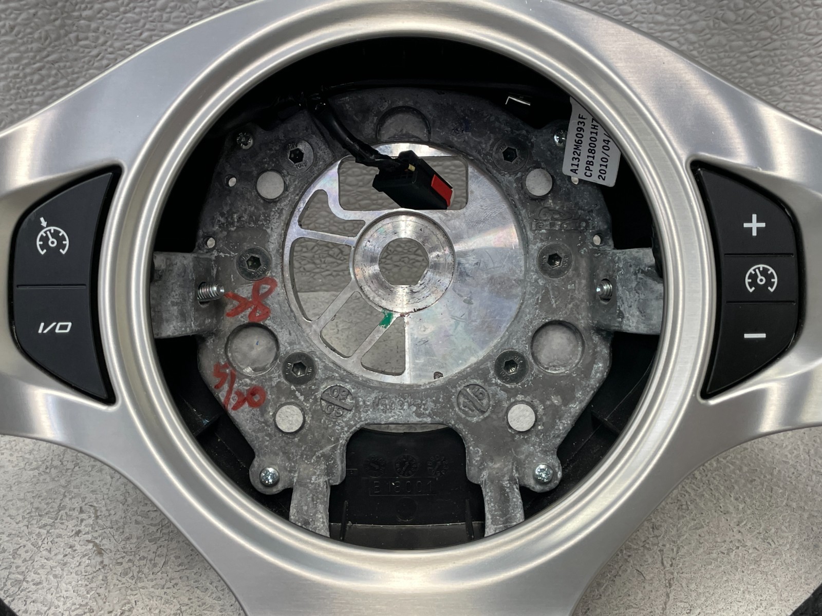 2010-2014 Lotus Evora Steering Wheel Assembly W/Switches Chrome Black 1612 OEM