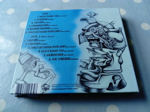 Ozric Tentacles Strangeitude / Archives: 1991-2004 2 CD Digipak Set (Deluxe) - Picture 5 of 5
