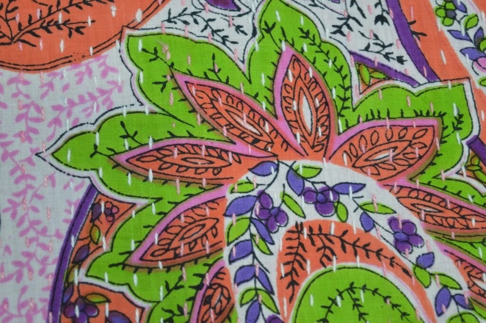 印度手工佩斯利 Kantha 被子双面床罩大号/双人棉 — 第 2/4 张图片