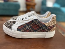 Betsey Johnson Lindsay Gold Sequin Cheetah Plaid Sneakers Tennis Shoes Size 8