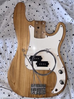 L@@K!! Voll geladene PRÄZISION Kopie BASSKÖRPER für ya next Gitarrenbauer Projekt! L@@K!!