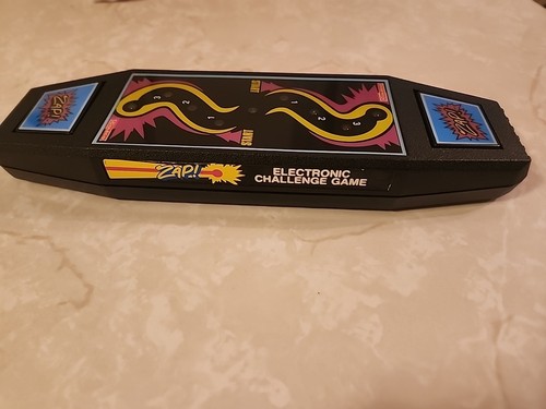 ZAP! Coleco Vintage 1981 2 Player Handheld Electronic Challenge Game - Picture 3 of 8