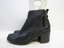 Crown Vintage Womens Size 8 M Black Leather Zip Ankle Boots Bootie