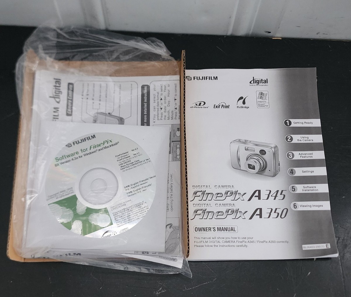 FUJIFILM FinePix A350 5.2MP Silver Compact Digital Camera FUJIFILM FinePix A350 5.2MP Silver Compact Digital Camera