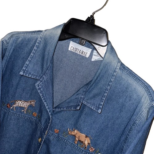 Women's Denim Shirt Casey & Max Large Embroider Applique Animals Safari African - Picture 2 of 15
