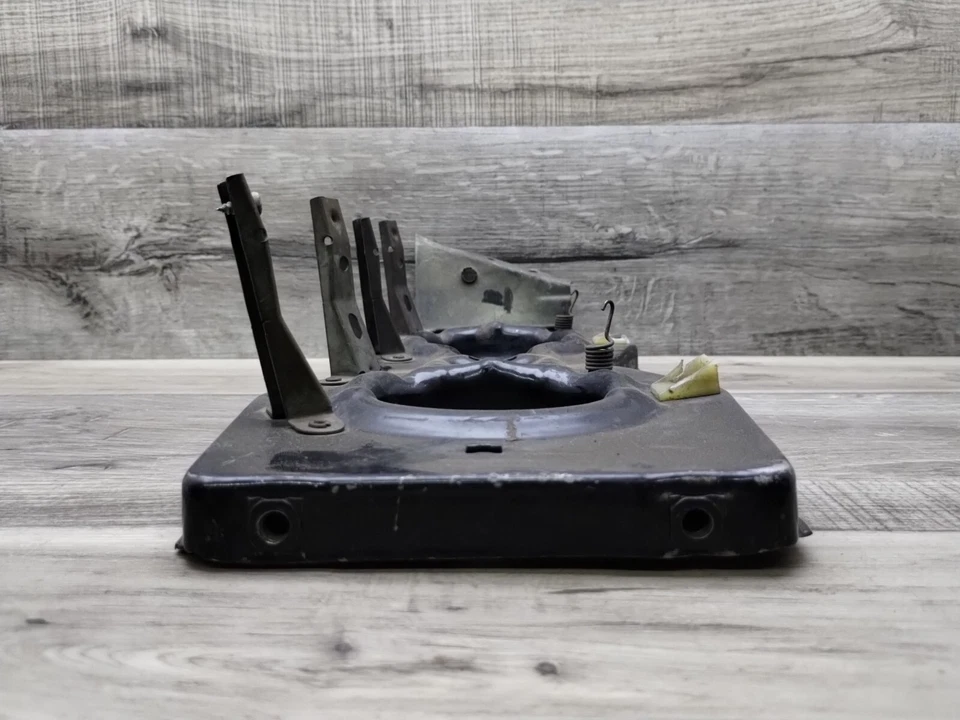 Chevy Impala LH 1965 carcasa cucharones de montaje soporte BelAir Biscayne Foto 4 de 4