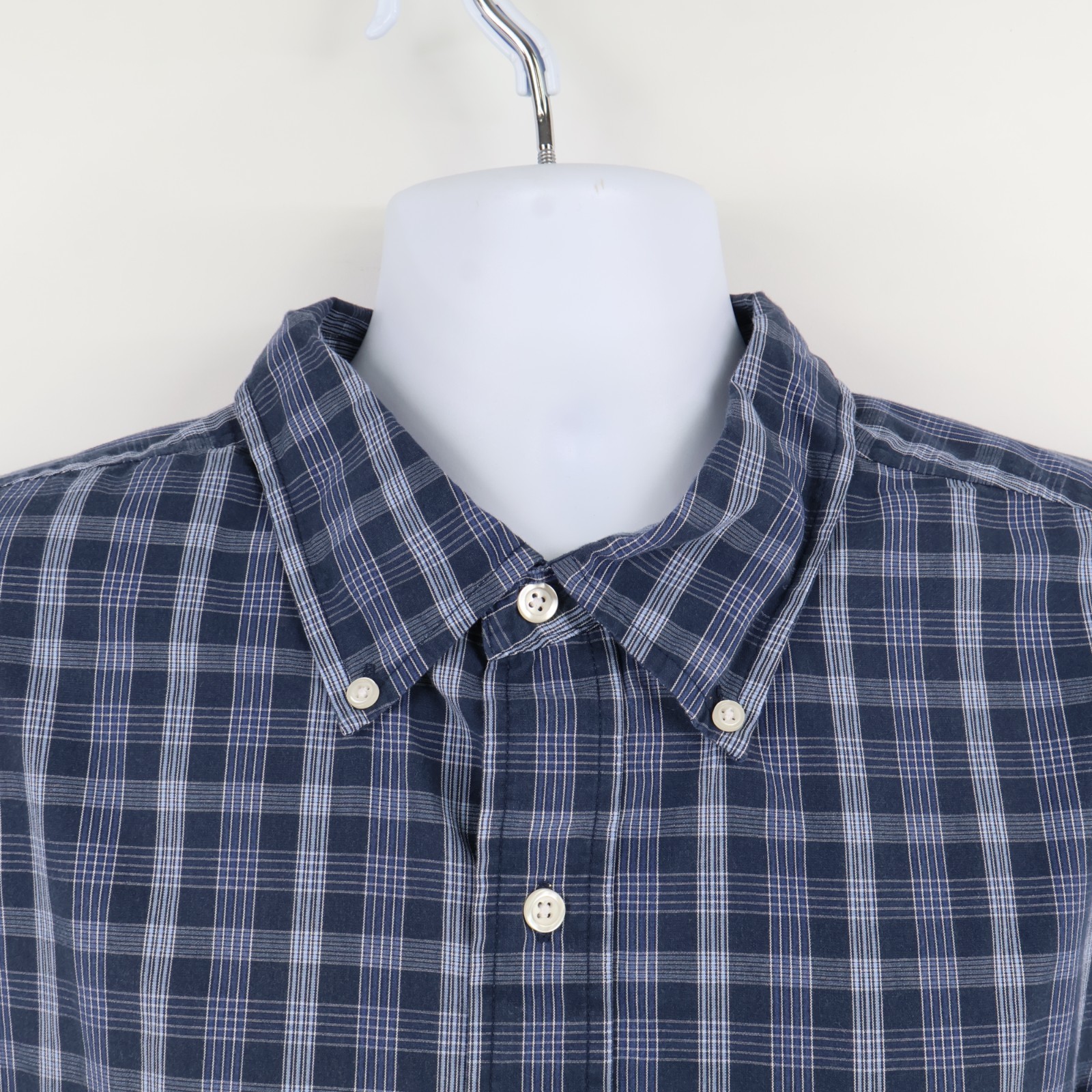 Basic Editions Long Sleeve Button Down Shirt Mens… - image 5