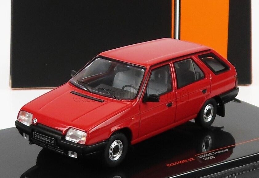 Skoda Forman SW break rouge 1990 souvenir de vacances en miniature IXO 1:43