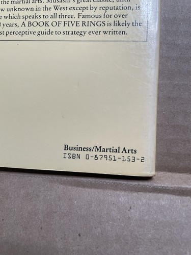 A Book of Five Rings by Miyamoto Musashi | Overlook Press 1974 Strategy Classic - Picture 5 of 17