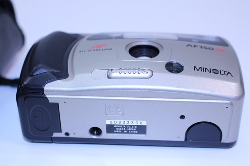 Cámara fotográfica compacta Minolta AF150BF totalmente automática de 35 mm AF para apuntar y disparar con estuche - Imagen 7 de 22