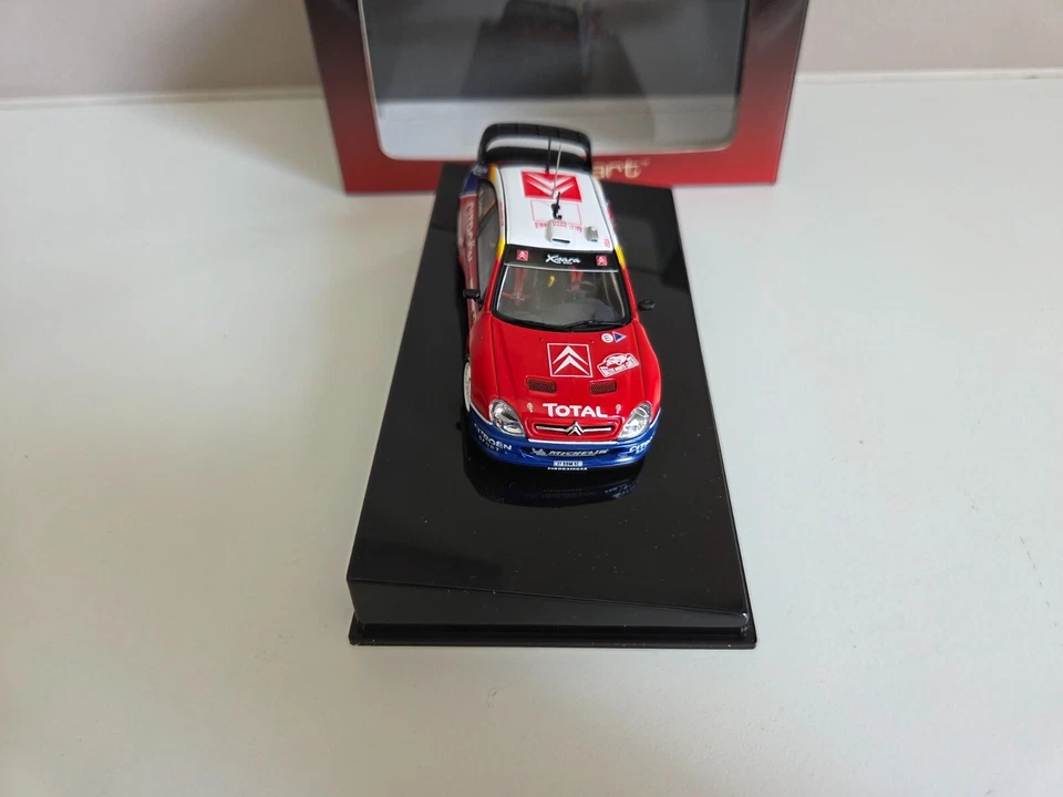 AUTOart 1/43 Citroen Xsara Loeb/Elena - Winner Rally Montecarlo 2004 - 60437 - Immagine 2 di 4