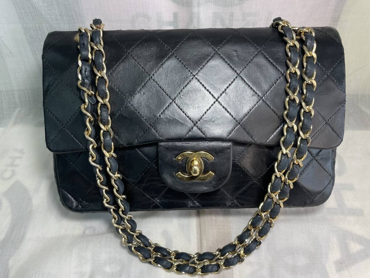 CHANEL Matrasse Double Flap Shoulder Bag in Soft Lambskin Leather with Chain Strap