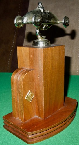 Antigua caja de jabón Cub Scouts Derby mediados de siglo latón sobre madera trofeo Art Deco - Imagen 6 de 10