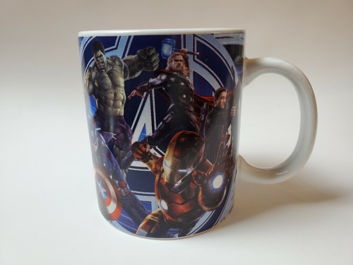 Marvel Avengers Coffee Mug in GREAT Condition - Picture 2 of 3