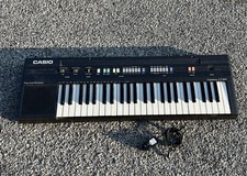 CASIO CT-360 49-Key Electronic Keyboard 8-Note Polyphony 80's Synthesizer