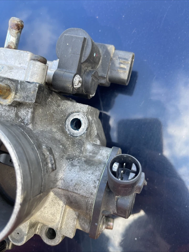 Honda Odyssey 2001 01 3,5 L 24 V carrocería del acelerador conjunto de válvula de acelerador MX136800-1011 Foto 4 de 4