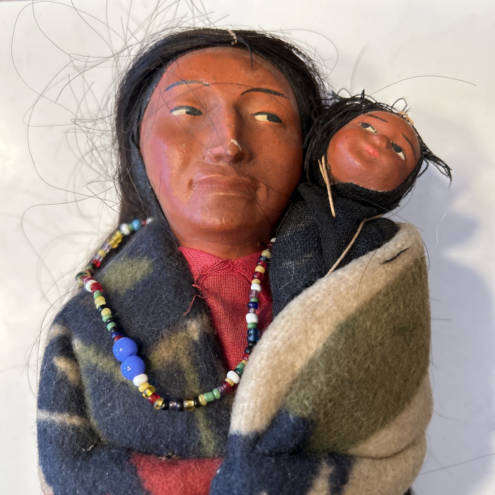 Vintage SKOOKUM BULLY GOOD INDIAN Doll 12" Papoose~Blanket Beaded Necklace VG