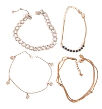 Bracelet with daisy and stone. Wide double link with box clasp, Panama Jack +