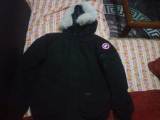 canada goose taglia L nero mai indossato trattabile 
