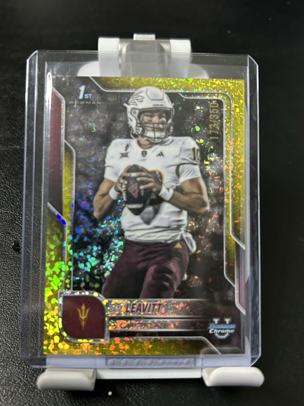 2025 Bowman Chrome U Sam Leavitt Yellow Mini Diamonds /350 1st Refractor (RC)