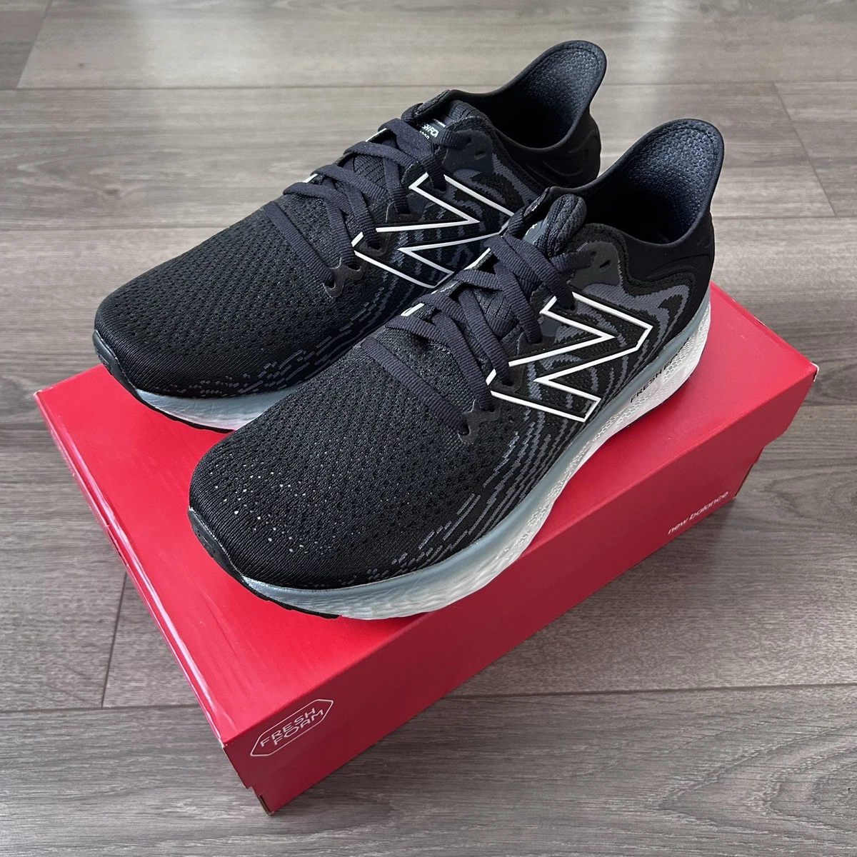 new balance　ニューバランス1080V11 真っ黒　28.0 ２E New Balance Fresh Foam 1080v11 Black for Sale | Authenticity