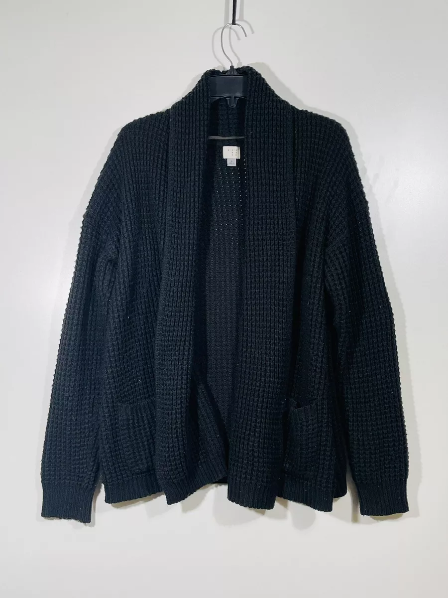 A new top day chenille cardigan