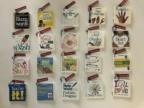New Age 8+ SPLASH American Girl Doll Today 3" Backpack Book #6 - Imagen 9 de 10