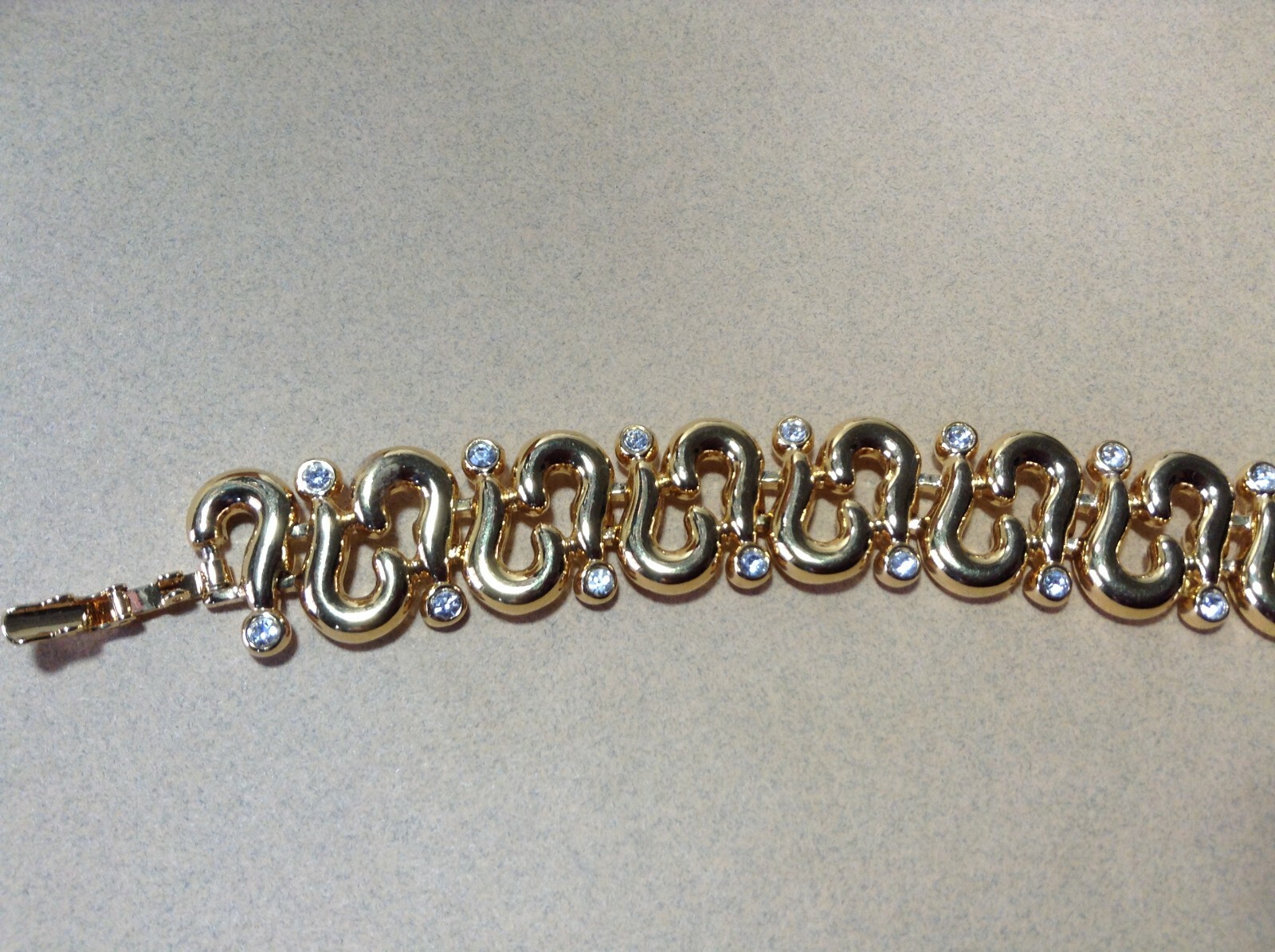 Vintage RARE Kenneth Jay Lane KJL gold tone QUEST… - image 5