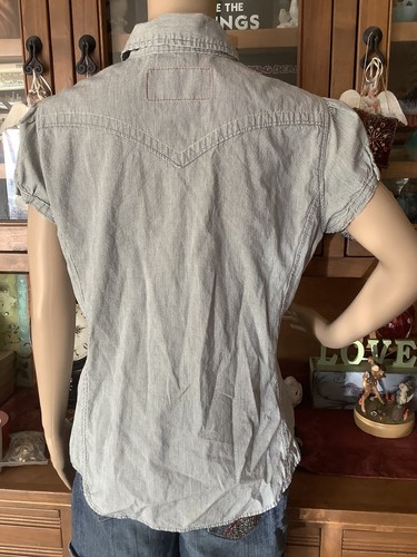 Women’s GAP Jeans Striped Button Up Western Shirt Blouse Short Sleeved M - Picture 4 of 6