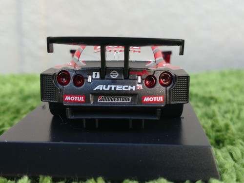 Super GT 2009 / Motul Autech GT-R / No1 S.Motoyama / Autographed / 1/64/ Kyosho - Picture 13 of 20