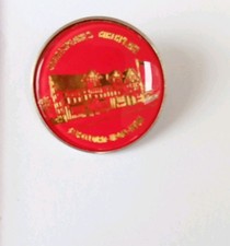 Vintage Shakespeare Enamel.  2.5cm Diameter.  VGC