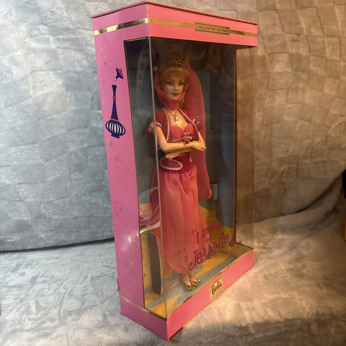 2000 Mattel Barbie I Dream of Jeannie Collector Edition Doll