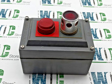 800H-2HA4R SER D ALLEN BRADLEY BULLETIN PUSH BUTTON ENCLOSURE STATION