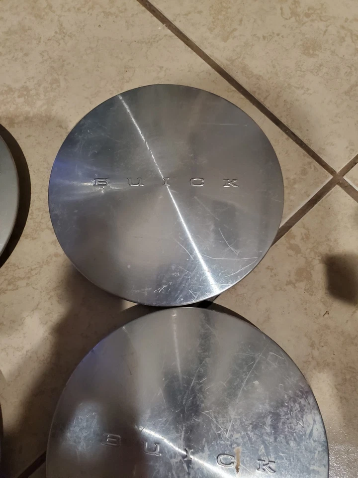 Tapacubos centrales de rueda Buick Lesabre 16 pulgadas 2000-2004 #9592943 Foto 3 de 3