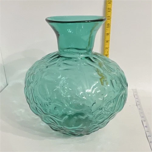 Vintage Blenko style glass vase, teal color with floral swirl design, ~11inch