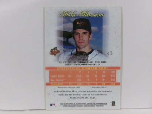 1998 Topps Gold Label Class 1 Mike Mussina #43 HOF - Picture 2 of 2