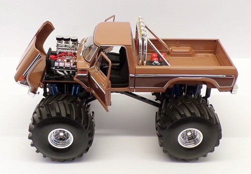 Greenlight 1/18 Scale 13557 - BFT 1978 Ford F-350 Monster Truck - Two-Tone Brown - Imagen 5 de 9