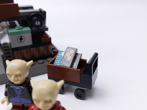Lego Harry Potter 4714 Banco Gringott - Como Piezas Nuevas - 100% Completo - Imagen 3 de 9