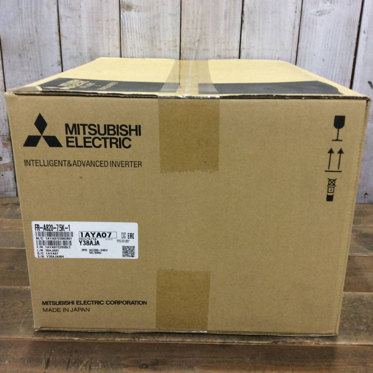 MITSUBISHI FR-A820-7.5K-1 High Performance Inverter Factory MITSUBISHI FR-A820-7.5K-1 High Performance Inverter Factory