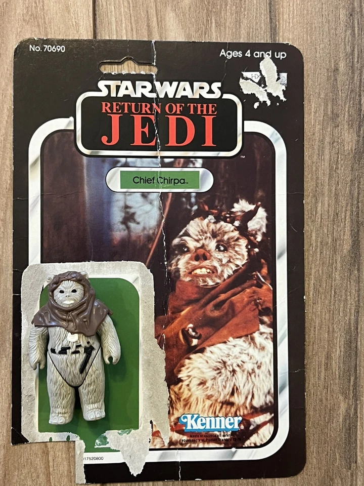 Lote De 2 Figuras De Colección Star Wars Chirpa Jefe - Logray Ewok con Tarjetero Foto 3 de 4