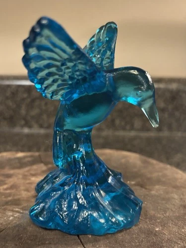 Vintage Fenton Blue Hummingbird Art Glass Figurine *RARE*