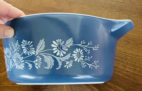 Pyrex Colonial Mist Casserole Dish W/clear Lid Blue with White Daisy - Picture 14 of 20