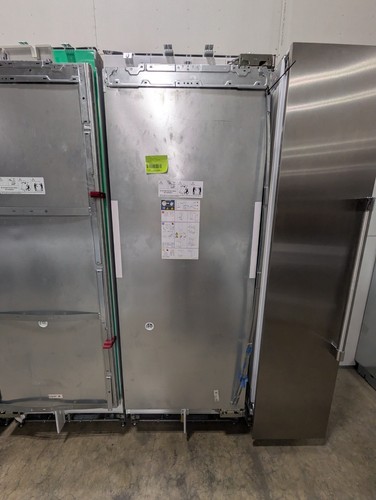 Gaggenau RC472704 30 inch Panel Ready Fridge Column