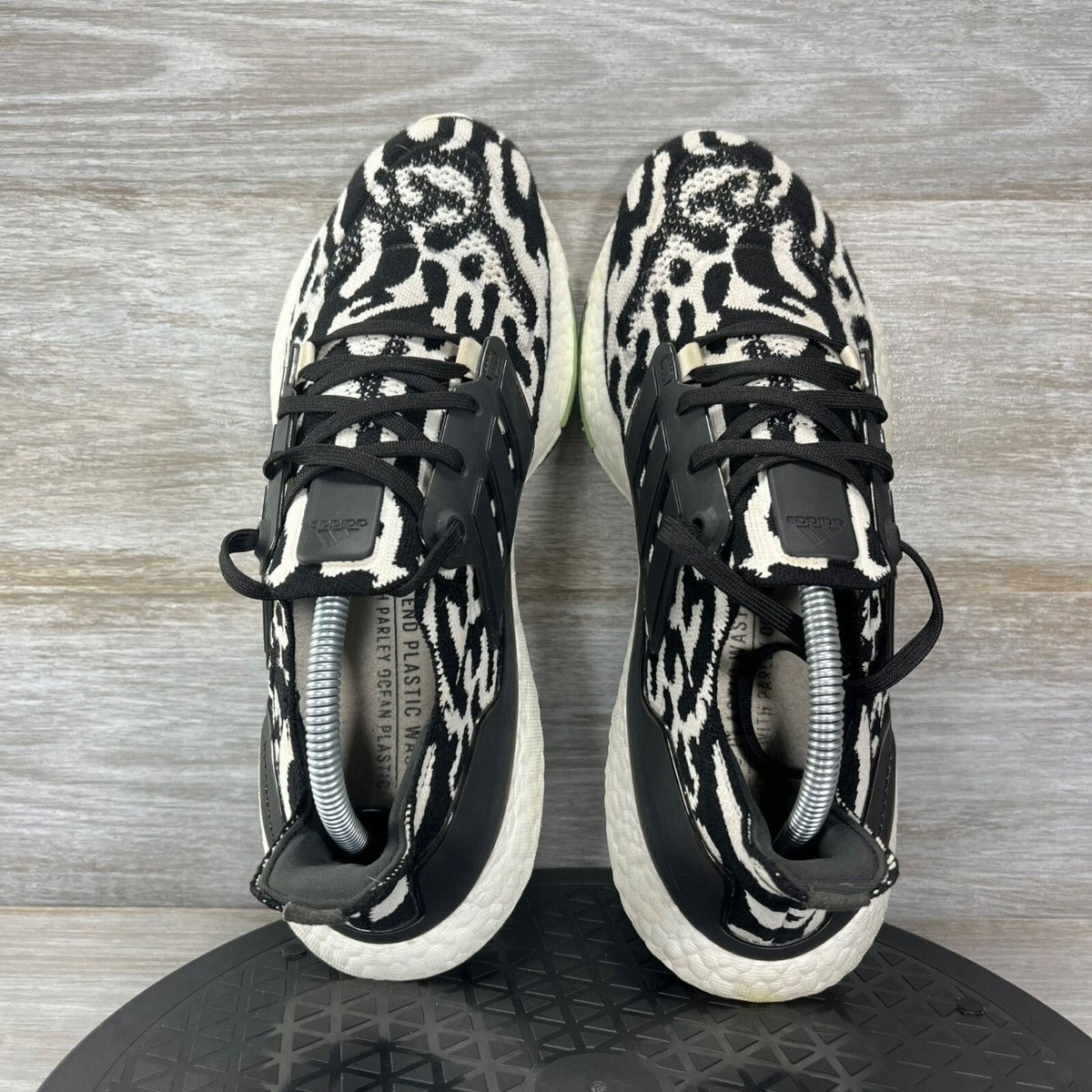 adidas gazelle silver green womens Adidas Ultraboost DNA 'Zebra'
