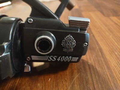 Moulinet Daiwa BW4000 — Graphite, Ratio 4.3:1, Pour Pêche En Mer Ou Rivière