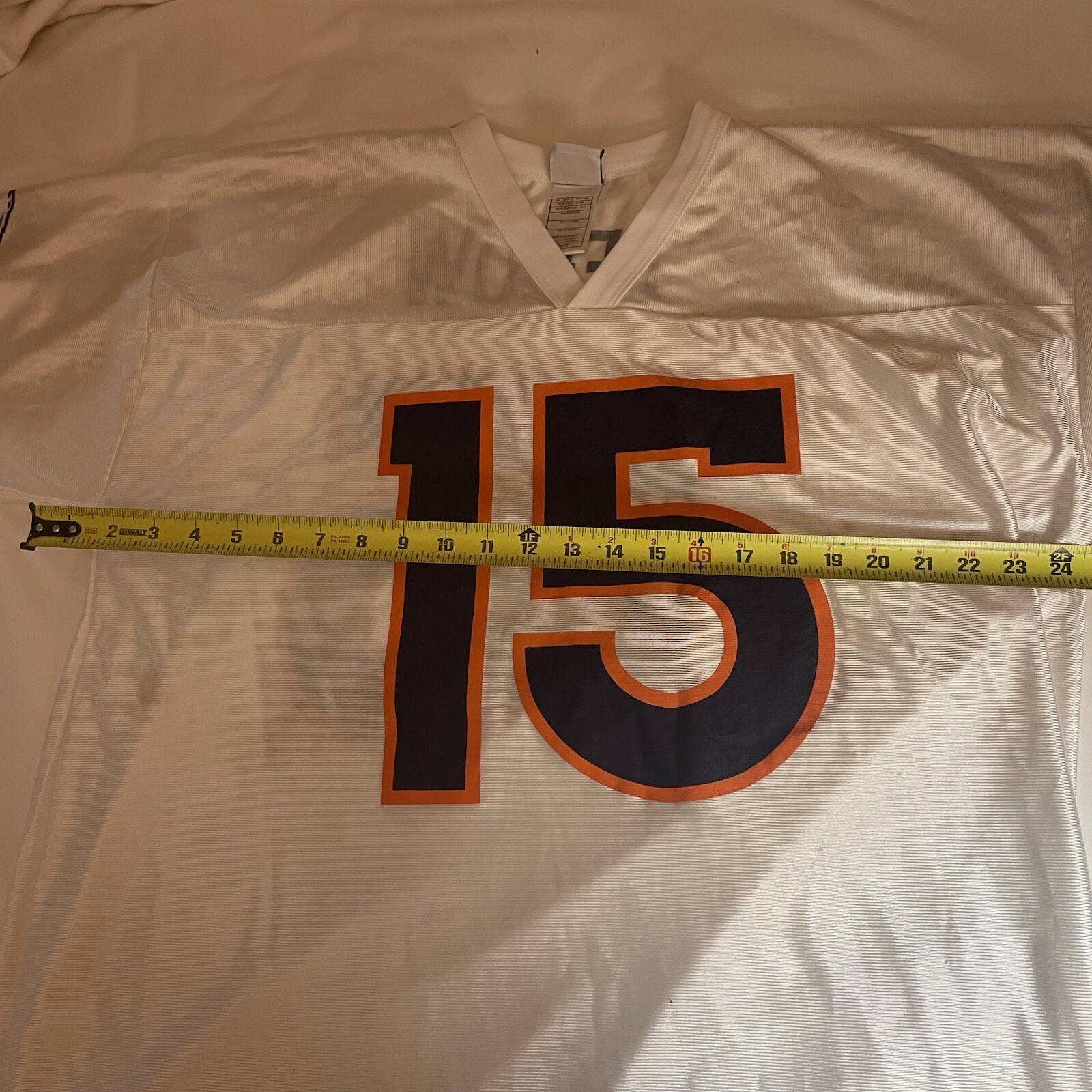 Picture 11 of 24