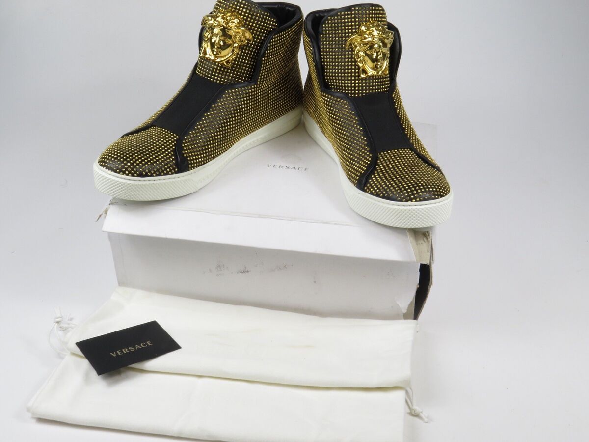NEW 47 VERSACE sneaker black gold leather stud Medusa NEW 47 VERSACE sneaker black gold leather stud Medusa
