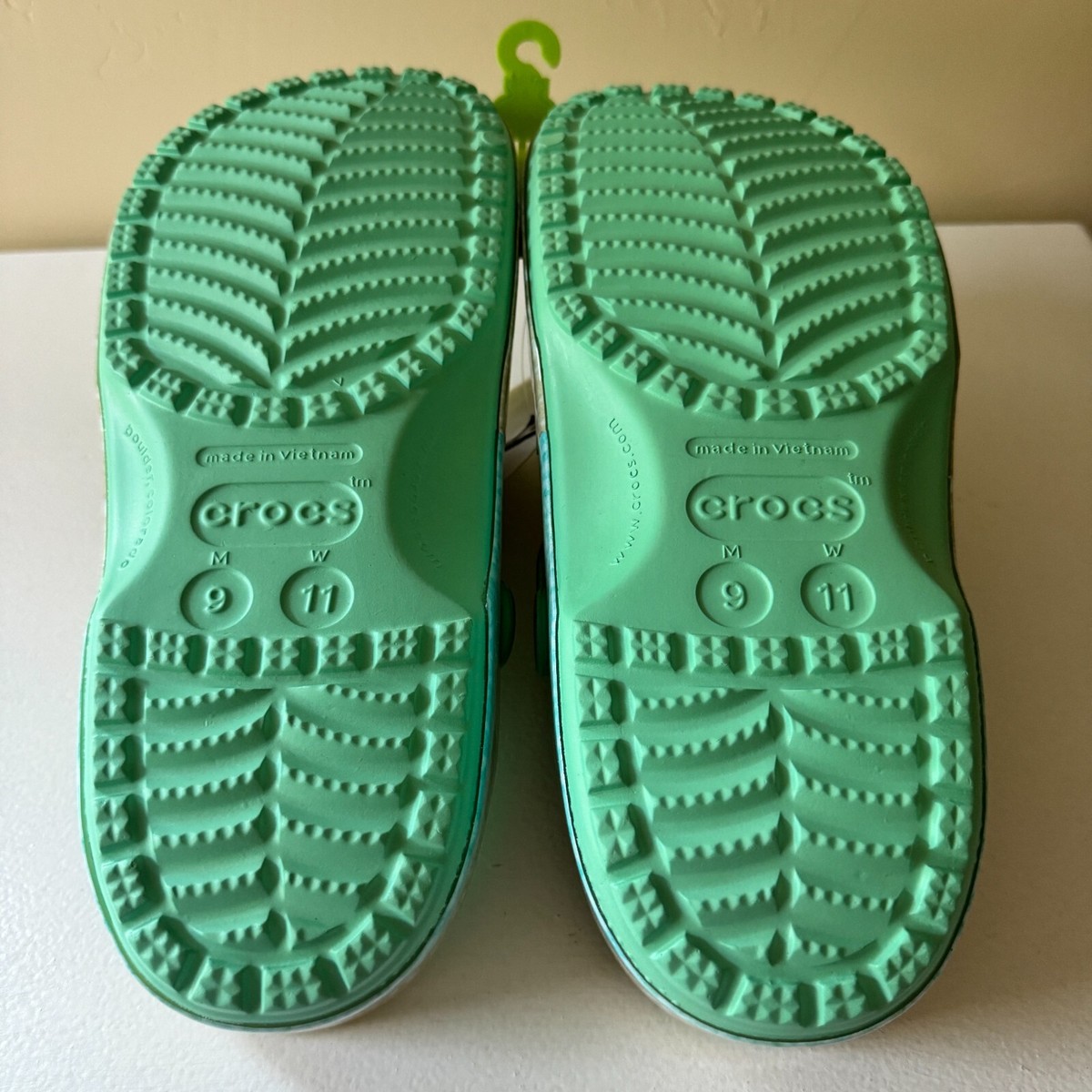 Jimmy Buffet Margaritaville Beach Classic Clog Sz 13 Crocs MARGARITAVILLE BEACH CLASSIC Clog Jimmy Buffet Men main image 3