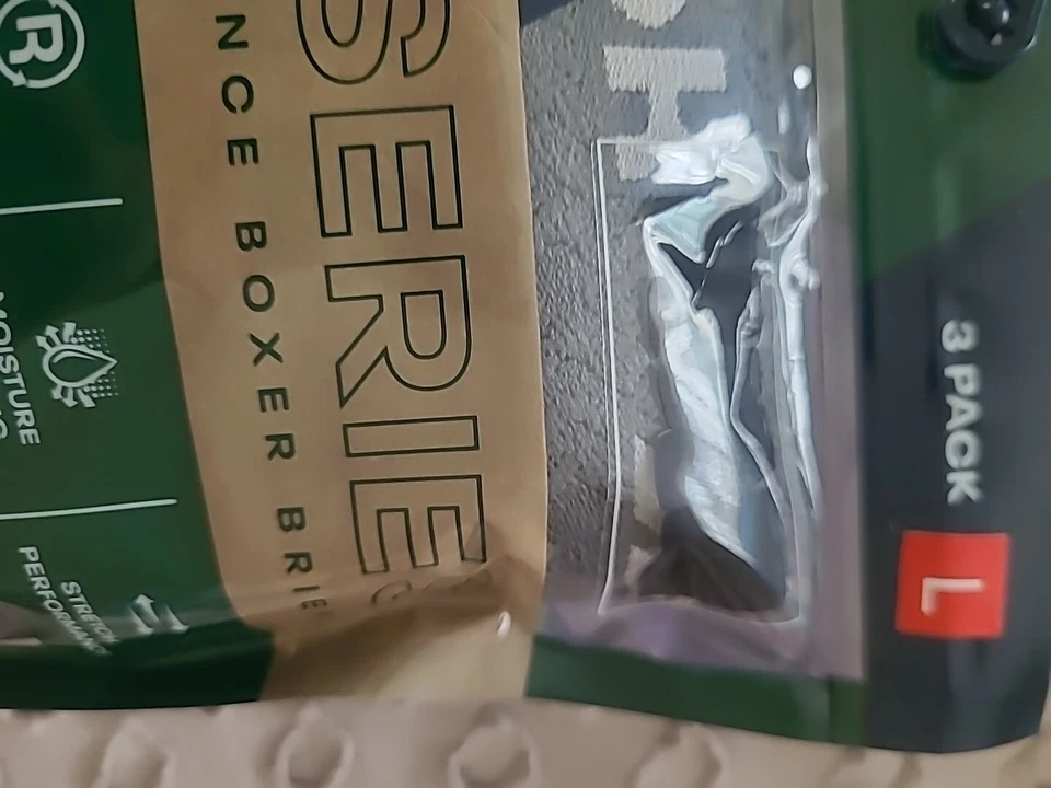 Cuecas boxer Reebok Tech Series masculinas desempenho pacote com 3 tamanho G novas com etiquetas - Imagem 3 de 4