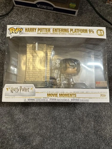 Harry Potter "Movie Moments" Harry Potter Entering Platform 9 3/4 Funko Pop